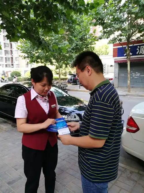 尼龙方块地毯多少钱一平方